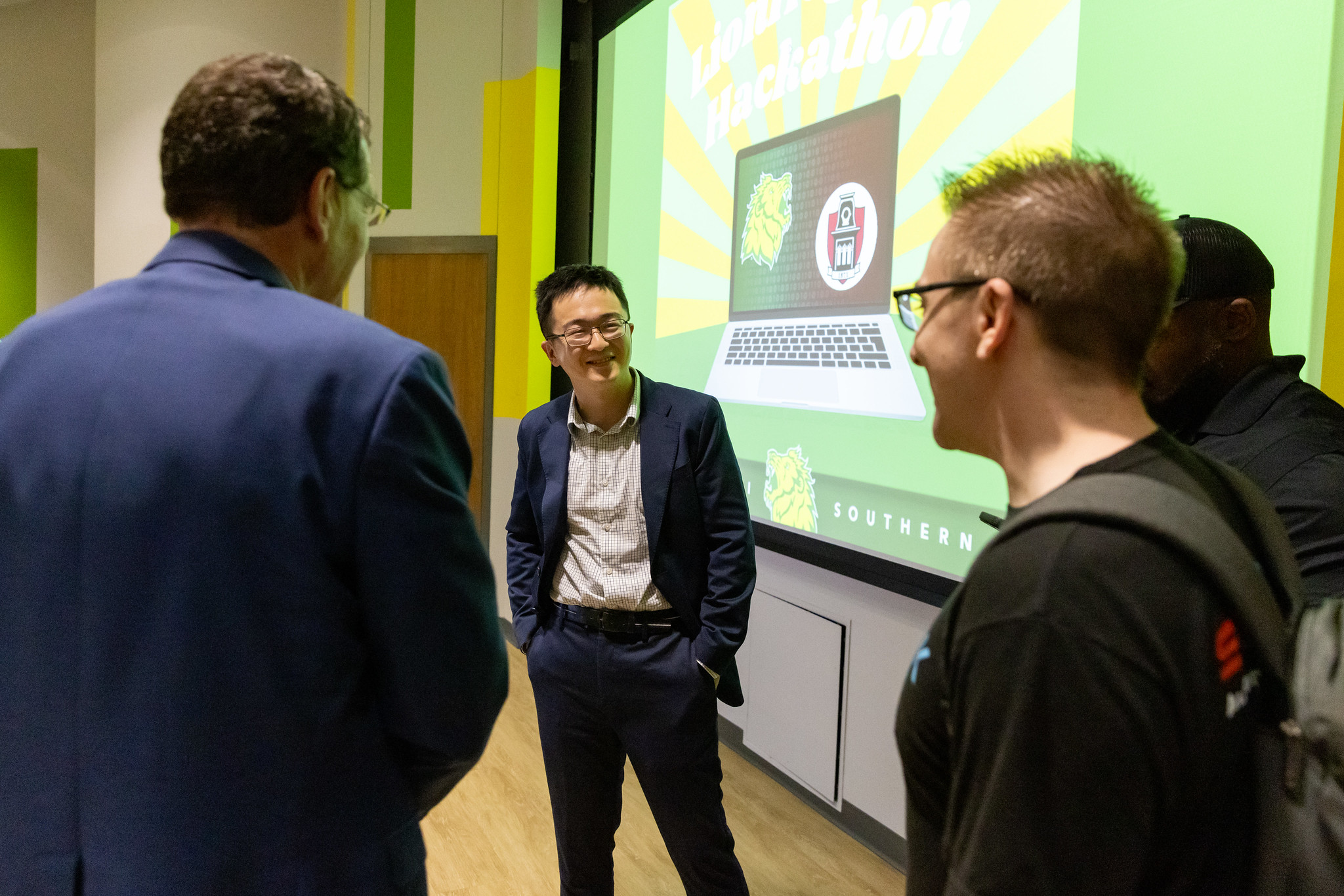 hackathon group photo 