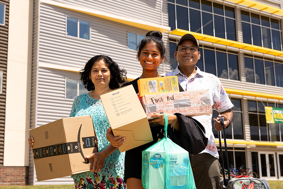 MSSU welcomes new students during to campus on Move-In Day
