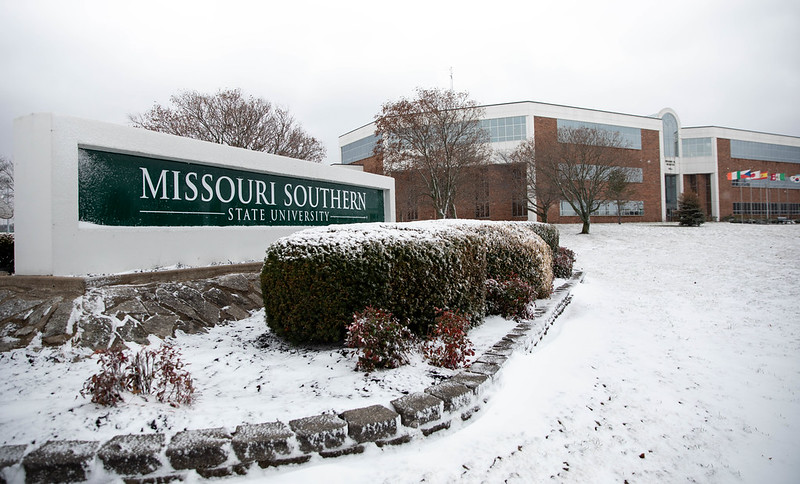 Campus Closed Jan 16