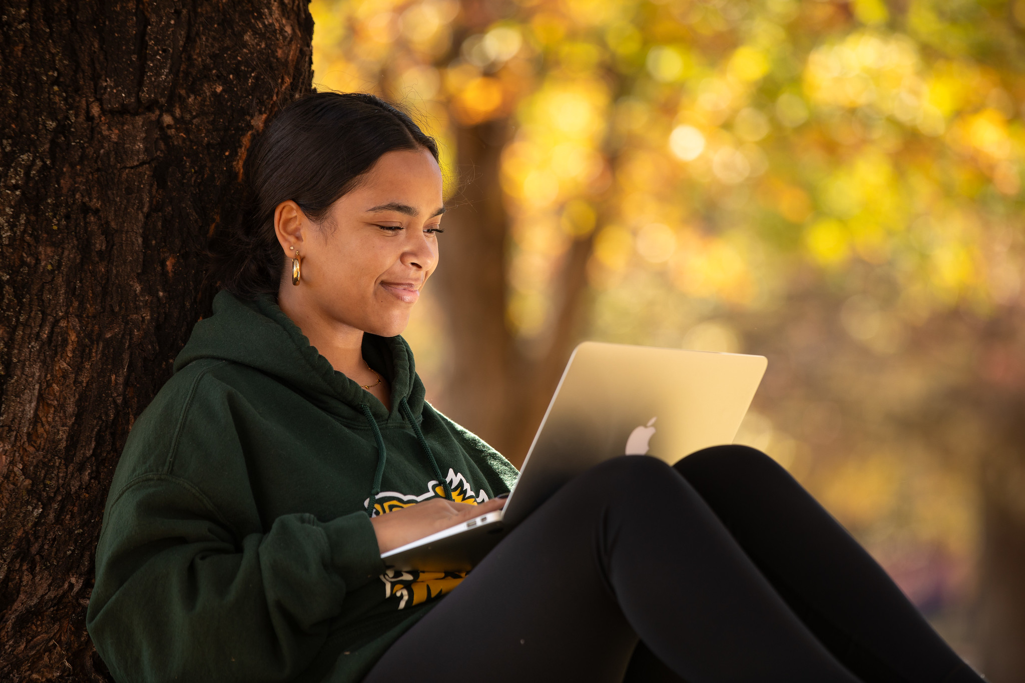 mssu students studying with laptop 